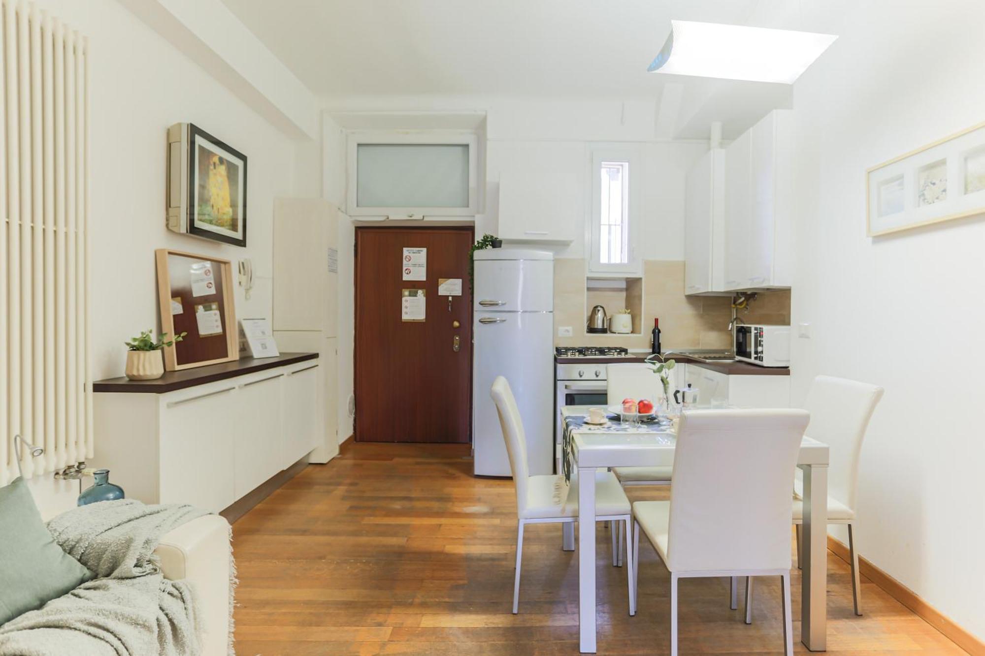 The Best Rent - Near Navigli Milaan