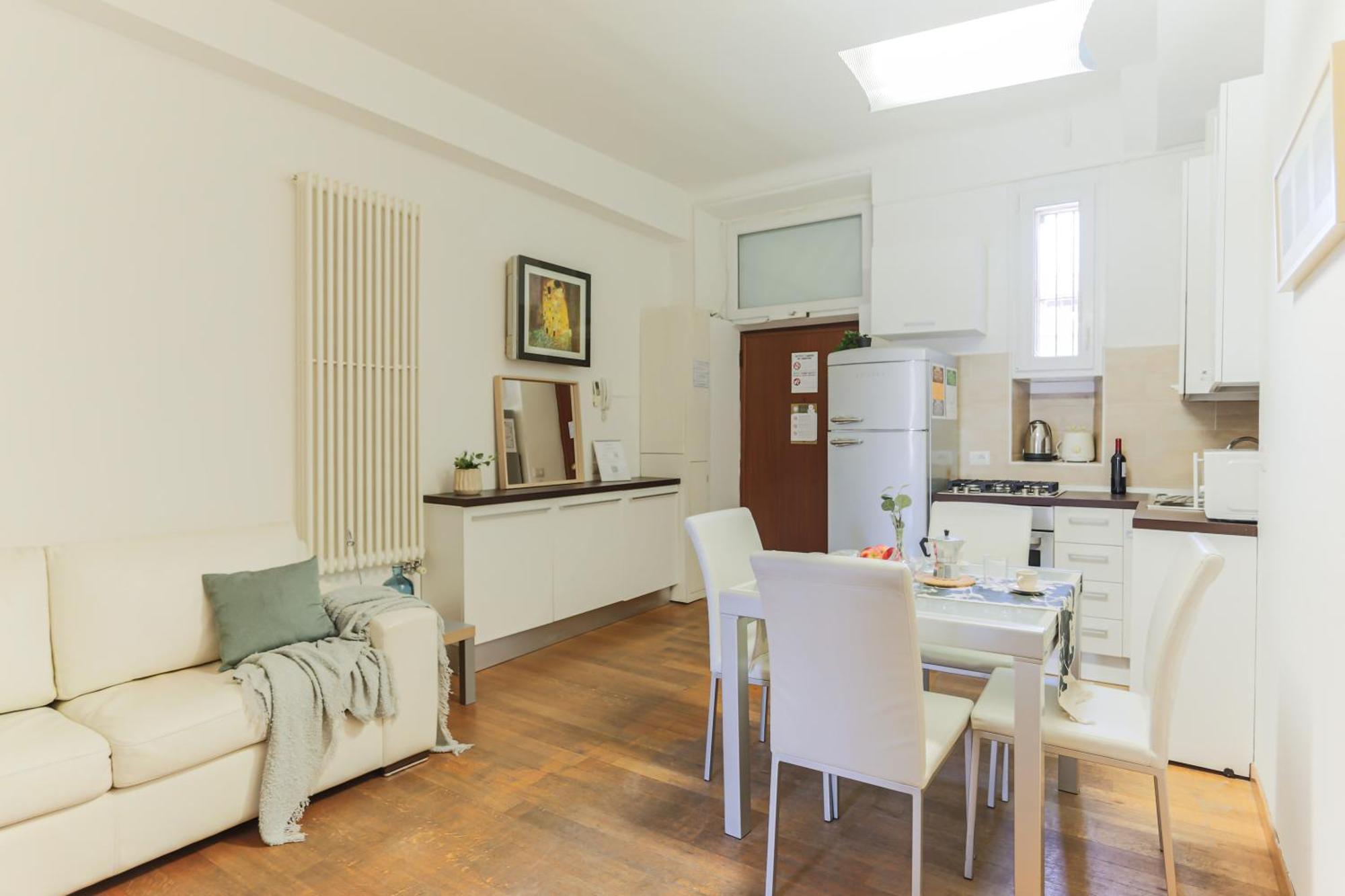 The Best Rent - Near Navigli Milaan